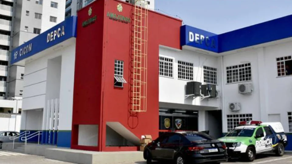 Jovem é preso suspeito de enforcar e estuprar criança de 10 anos durante festa em Manaus