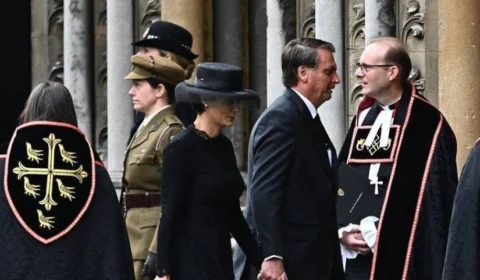 Bolsonaro participa do funeral da Rainha Elizabeth II em Londres