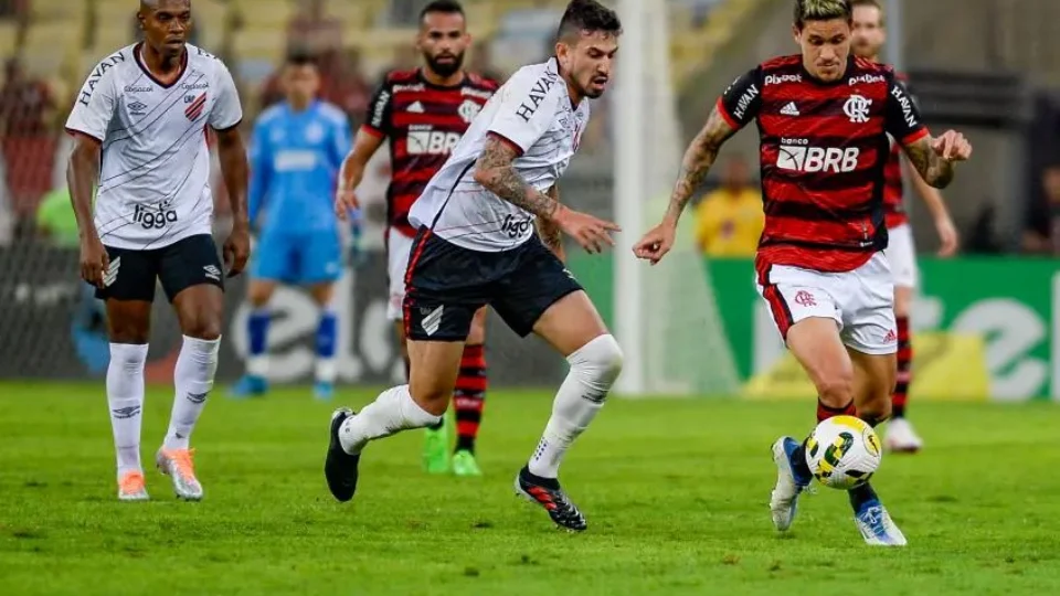 Flamengo e Athletico fazem terceira decisão seguida de brasileiros na Libertadores da América