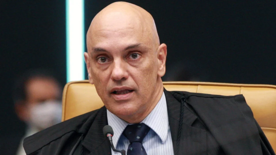 Moraes diz que redes sociais não são culpadas pelos atos antidemocráticos