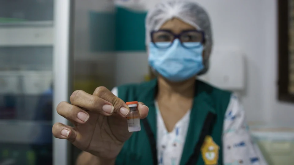 Manaus tem 75 pontos de vacinação contra Covid-19 nesta segunda