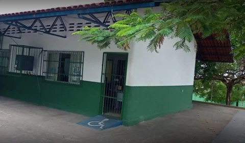Homens armados assaltam funcionários e populares do Cras Alvorada, Zona Centro-Oeste de Manaus