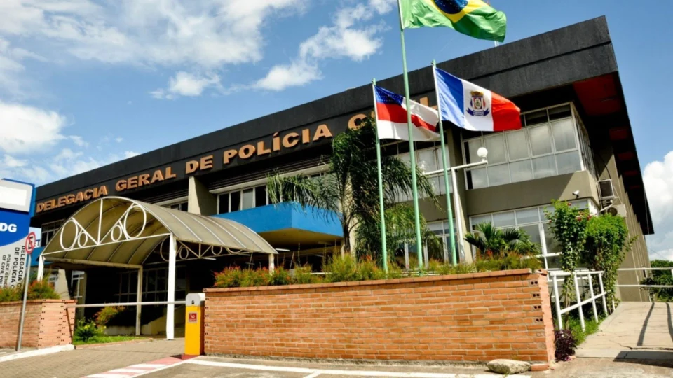 Concurso PC-AM: governo determina correção de mais provas discursivas para aumentar cadastro reserva do certame