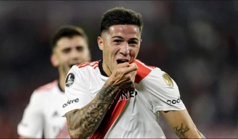 Fortaleza não aguenta pressão argentina, é derrotado pelo River Plate por 2 a 0 e se complica na Libertadores da América