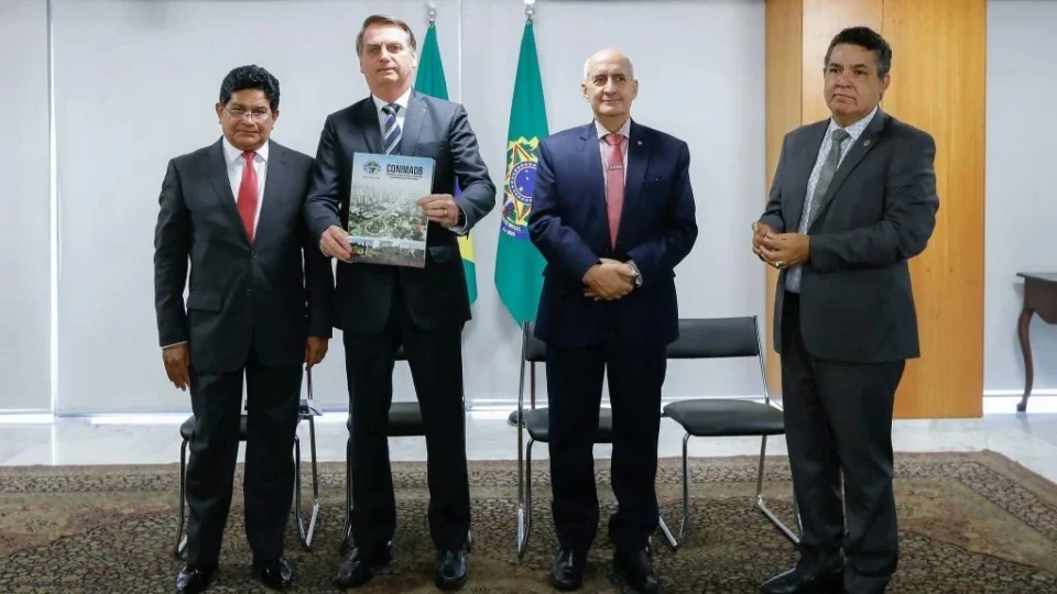 Pastor Arilton Moura, envolvido em suposto esquema do MEC, esteve 35 vezes no Planalto, afirmam registros do GSI da Presidência