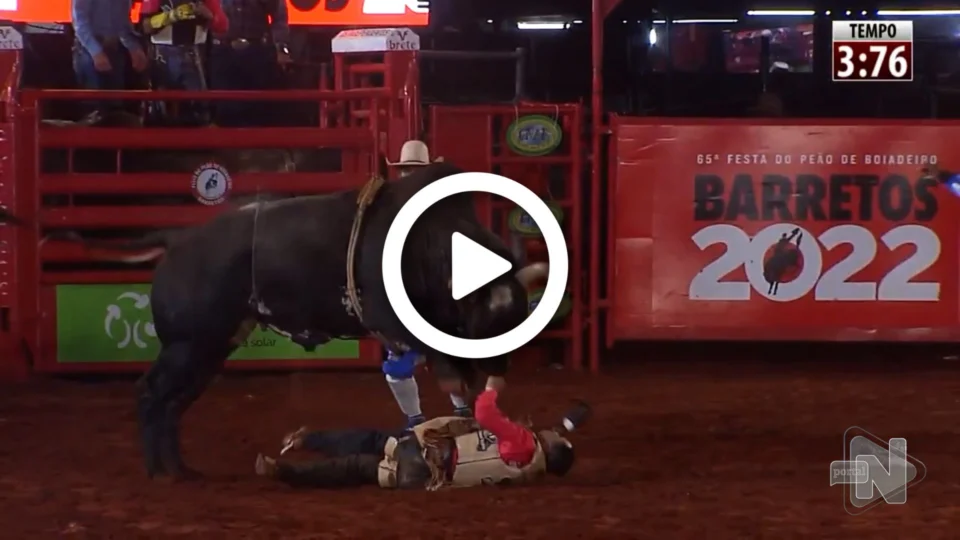 VÍDEO: peão é pisoteado e chifrado por touro no Rodeio Internacional de Barretos, em SP