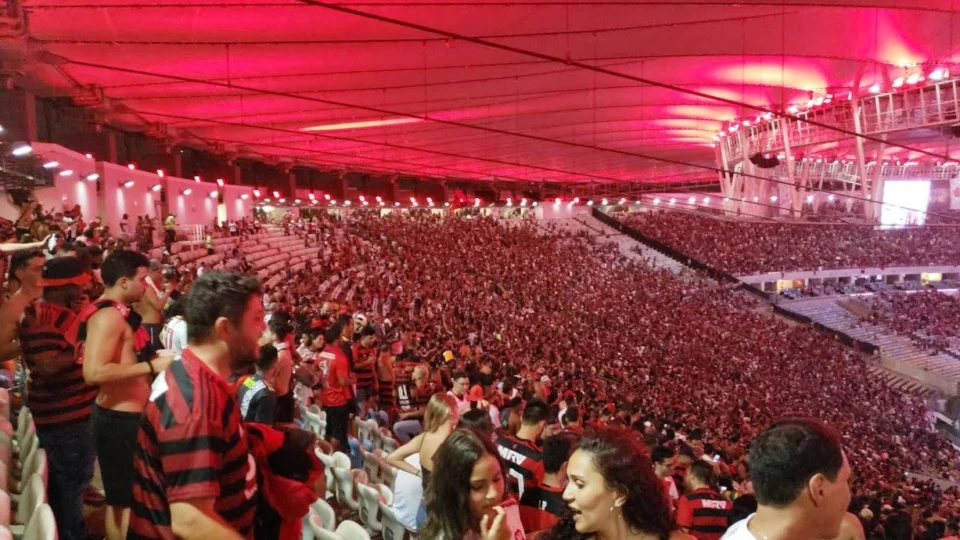 Torcedores do Flamengo já se antecipam e compram 250 pacotes para final da Libertadores em outubro no Equador