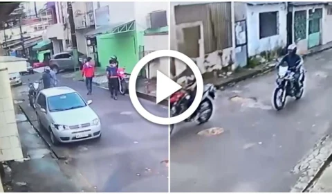 VÍDEO: dois estudantes foram assaltados por uma dupla em motocicleta na Zona Oeste de Manaus