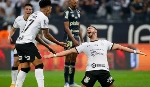 Após 4 a 0 na Copa do Brasil, Corinthians deve jogar contra Santos com time alternativo pelo Campeonato Brasileiro