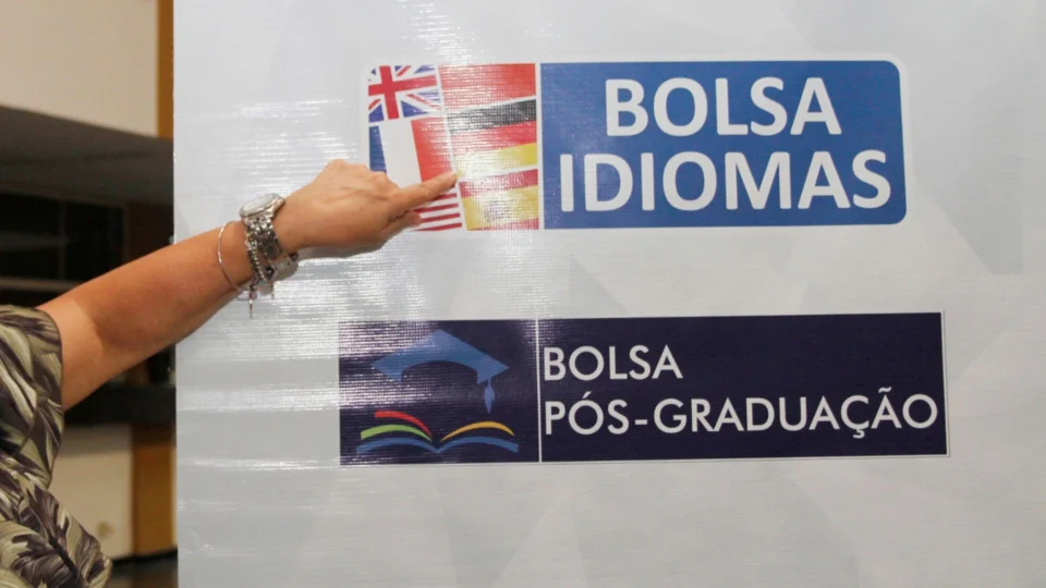 Inscrições para ‘Bolsa Pós-Graduação’ encerram às 14h desta quarta-feira, em Manaus