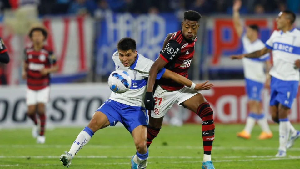 Flamengo recebe Universidad Católica pela Libertadores no Maracanã