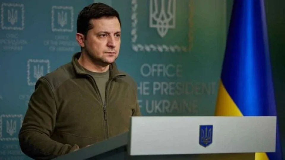 Zelensky teme uso de armas químicas por parte da Rússia