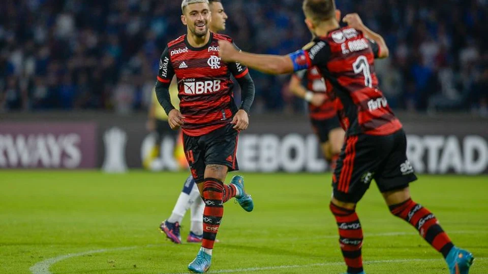 Motivado pela vaga nas quartas da Copa do Brasil, Flamengo encara Coritiba pela 17ª rodada do Brasileirão neste sábado, 16