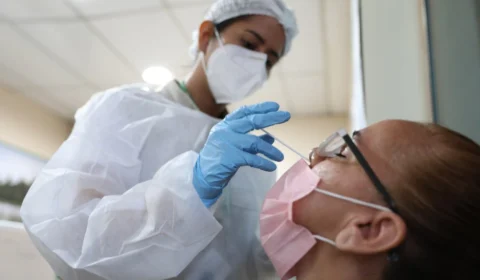 Amazonas registra 319 casos e três mortes por Covid-19 neste sábado