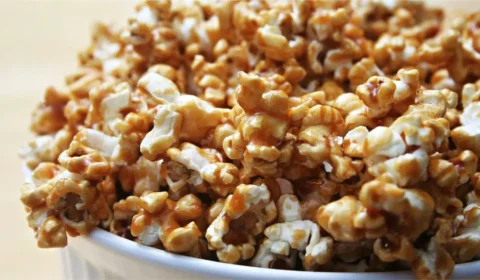 RECEITA FÁCIL: aprenda a fazer pipoca doce caramelizada