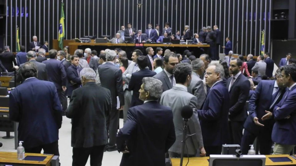 Câmara pode votar nesta terça-feira MP que amplia prazo para reembolso de eventos cancelados na pandemia