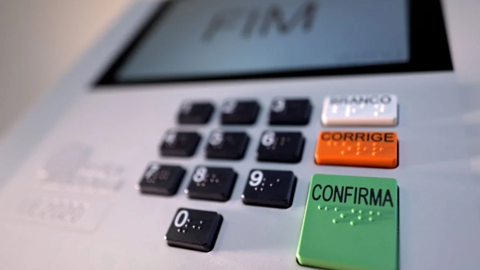 Convenções no AM: veja quem são os candidatos ao governo e Senado