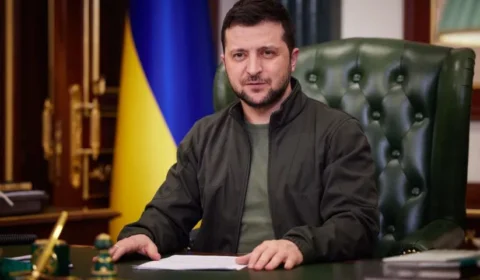 Zelensky diz que negociação de paz com a Rússia está longe de acontecer : ‘o povo ucraniano quer matá-los’