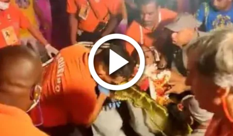 VÍDEO: idosa na cadeira de rodas é prensada por carro alegórico no Rio de Janeiro