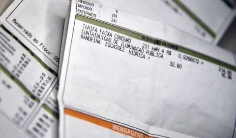 Conta de energia elétrica deve subir 5,6% em 2023, aponta Aneel