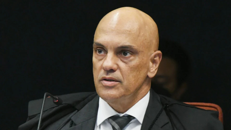 Eleições 2022: Moraes se reúne com ministro da Defesa para falar sobre segurança nas urnas