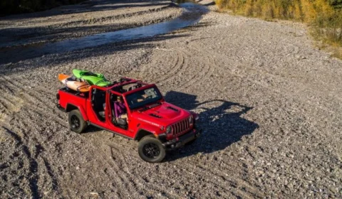 Jeep confirma chegada de picape Gladiator ao Brasil