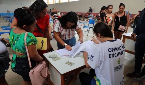 Mais de cinco mil famílias de Borba, no AM, recebem auxílio enchente