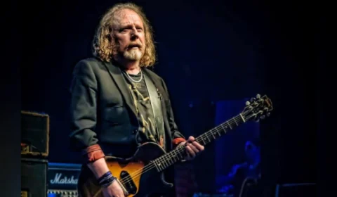 Gord Lewis, guitarrista canadense, é encontrado morto e o principal suspeito é seu filho