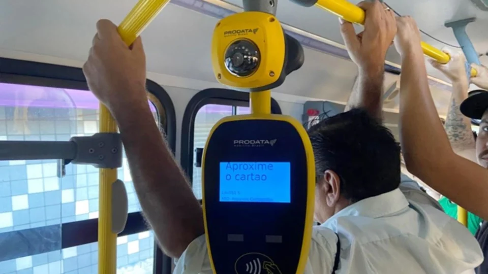 Bilhetagem: recurso do Sinetram é negado e justiça mantém decisão que proíbe substituição do sistema em Manaus