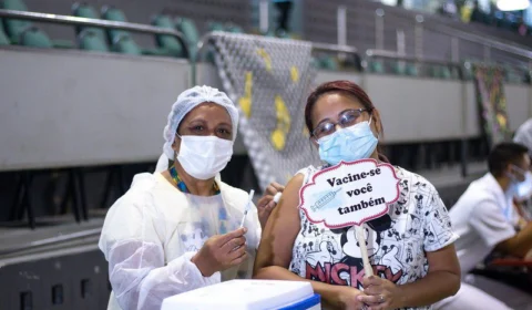 Vacinação contra a gripe é ampliada a partir deste sábado em todo Brasil