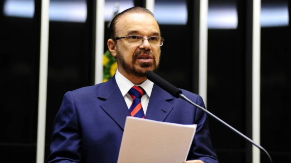 Após destituição de Marcelo Ramos, Lincoln Portela é eleito vice-presidente da Câmara