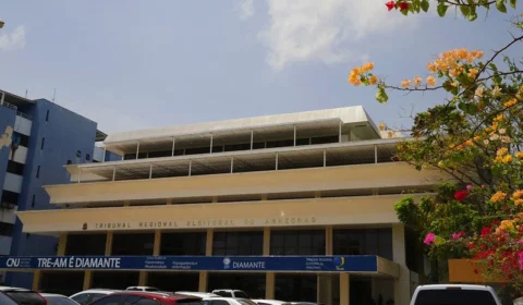 TRE-AM cassa mandatos de prefeito e vice de Codajás por abuso de poder econômico