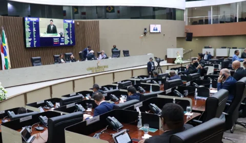 CMM aprova reajuste de 10% nos salários de servidores ativos e inativos de Manaus