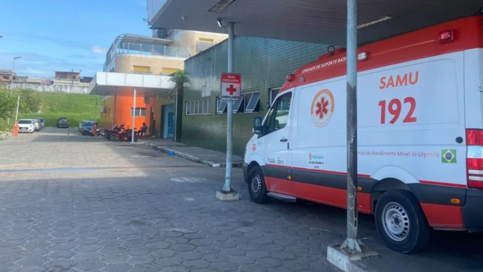 Jovem é baleado com cinco tiros após ser abordado na Zona Leste de Manaus