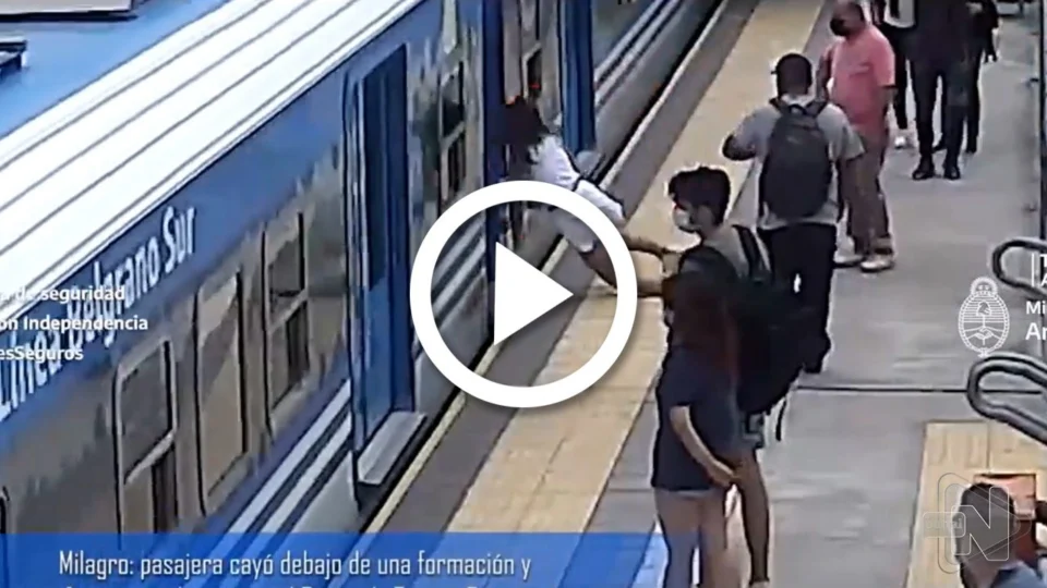 VÍDEO: jovem passa mal, desmaia e cai em trilhos de metrô na Argentina