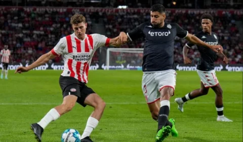 Rangers e PSV se enfrentam pelo jogo de ida do playoff da Champions com transmissão da TV Norte/SBT