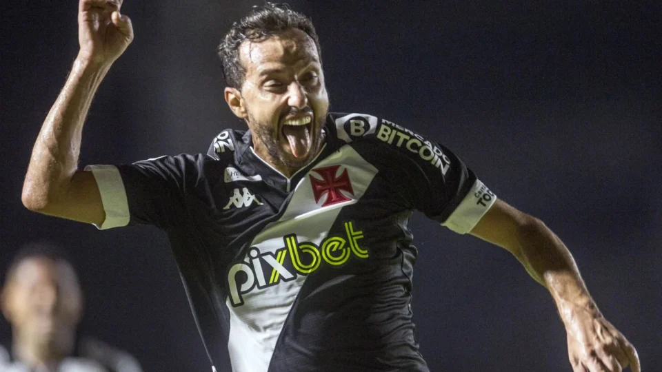 Vasco não sente ausência de Zé Ricardo e vence Náutico por 3 a 2 pela Série B do Campeonato Brasileiro