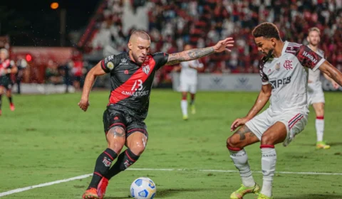 Atlético-GO e Flamengo duelam neste sábado na abertura do Campeonato Brasileiro