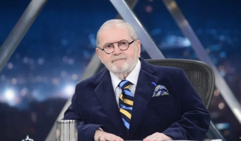 Corpo de Jô sai de hospital e velório será reservado a família e amigos