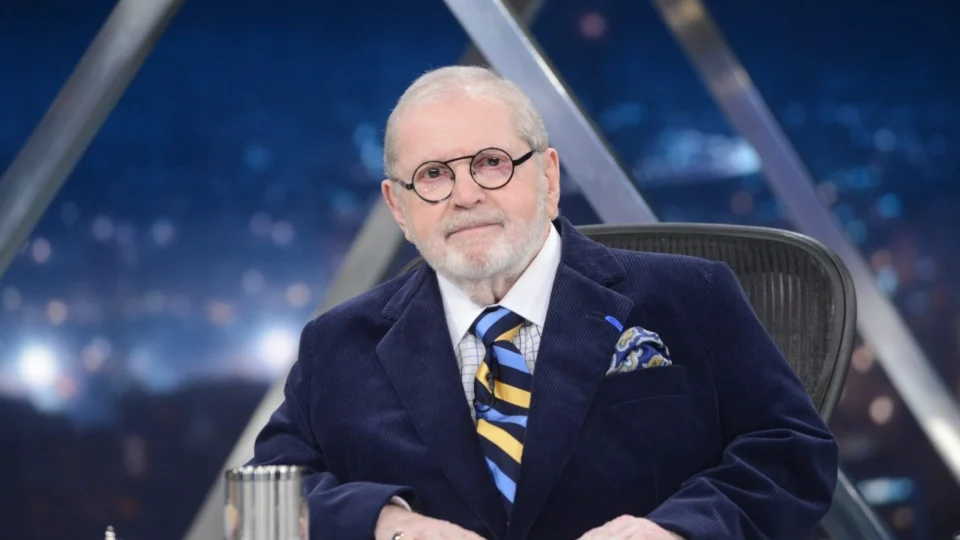 Corpo de Jô sai de hospital e velório será reservado a família e amigos