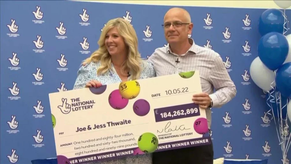 Casal ganha R$ 1 bilhão em loteria, maior prêmio já pago pela EuroMillions no Reino Unido