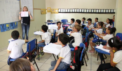 Escolas municipais de Manaus deverão realizar atividades voltadas para prevenção às drogas