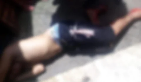 Policial à paisana percebe assalto e atira no pé de suspeito na Zona Norte de Manaus