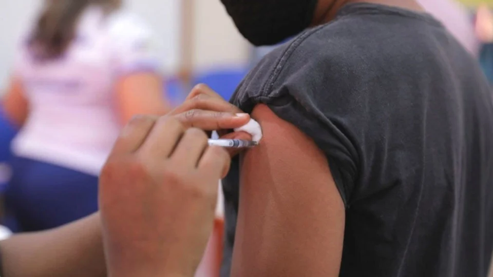 Amazonas registra dois óbitos e 66 casos da Covid-19 nesta quarta-feira