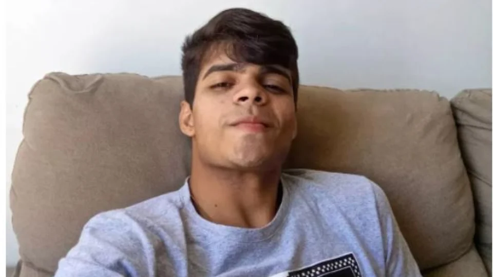 Motorista de aplicativo é morto a tiros, em Fortaleza; jovem deixa um filho pequeno