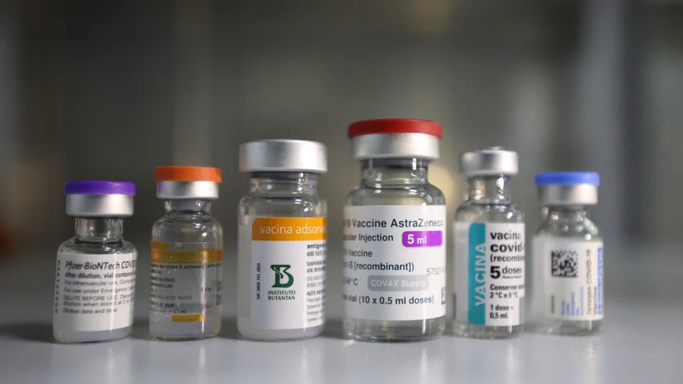 Manaus terá 85 pontos de vacinação contra Covid-19 nesta segunda-feira