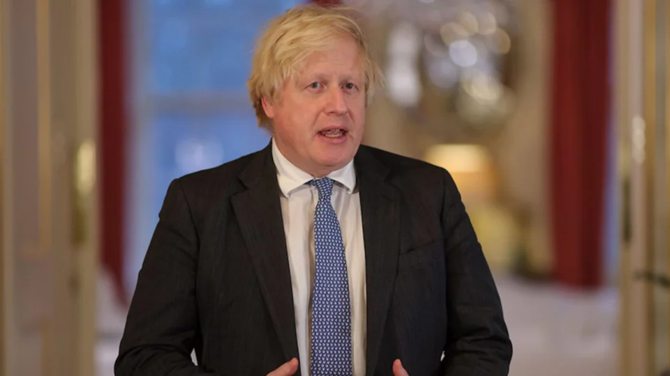 Na Inglaterra, Boris Johnson se diz ‘profundamente preocupado’ com desaparecimento de Dom Phillips no Amazonas e oferece ajuda