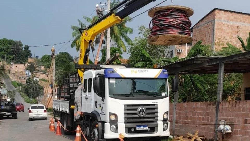Serviços de manutenção deixam bairros de Manaus sem energia elétrica; veja locais