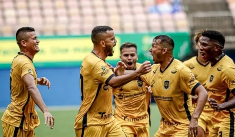 Em jogo de 4 gols, Amazonas e São Raimundo ficam no 2 a 2 pela Série D do Brasileiro
