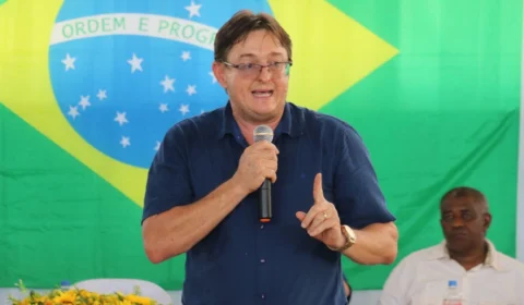 Prefeito de Apuí-AM autoriza aumento de 60% no próprio salário e passa a ganhar R$ 20,5 mil